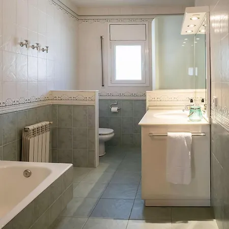 Espectacular Privada Con Piscina Y Aacc * Кастельдефельс