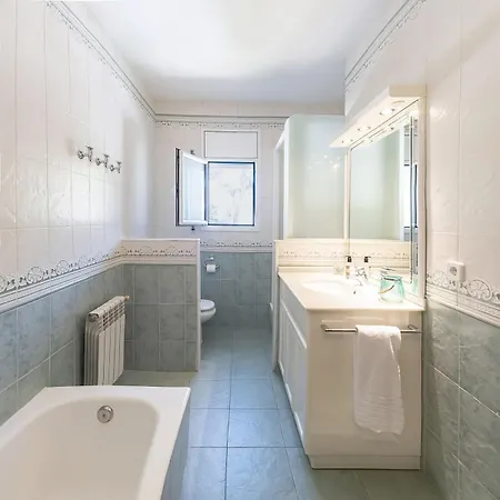Holiday home Espectacular Privada Con Piscina Y Aacc Castelldefels