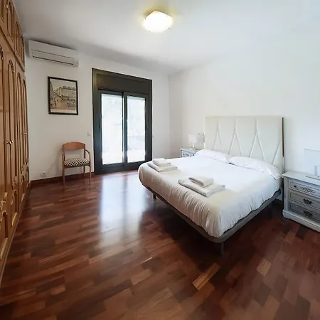 Espectacular Privada Con Piscina Y Aacc *