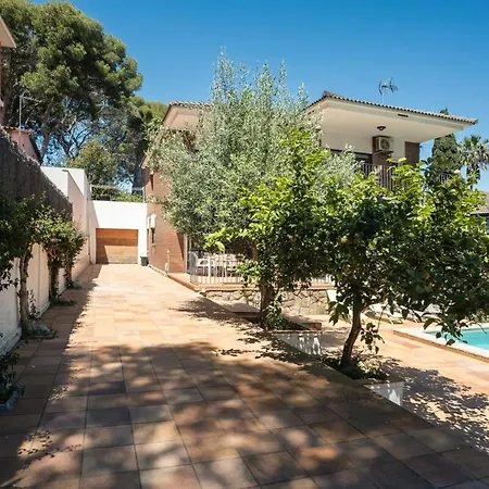 Espectacular Privada Con Piscina Y Aacc *