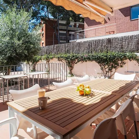Holiday home Espectacular Privada Con Piscina Y Aacc Castelldefels