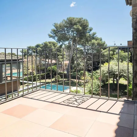 Espectacular Privada Con Piscina Y Aacc Castelldefels
